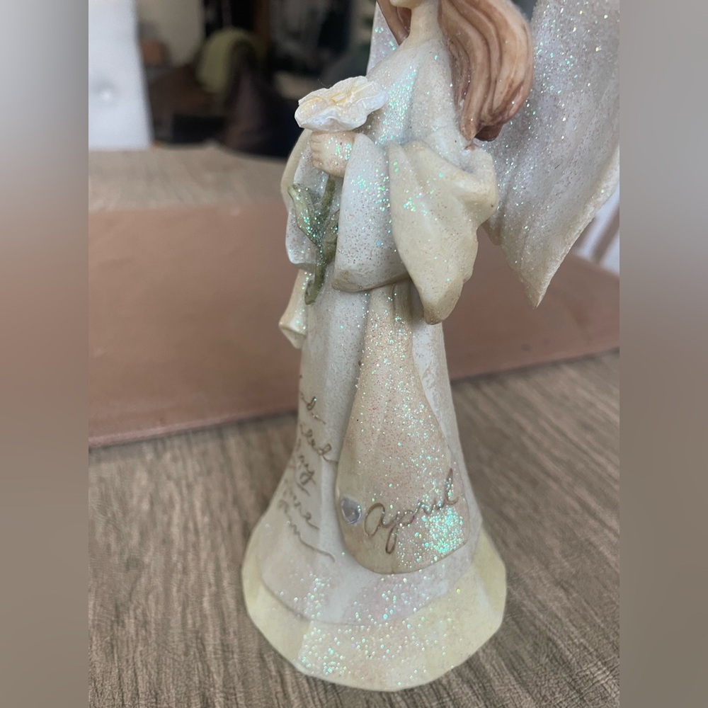 2004 Foundations by Enesco APRIL birthday angel - Picture 3 of 5
